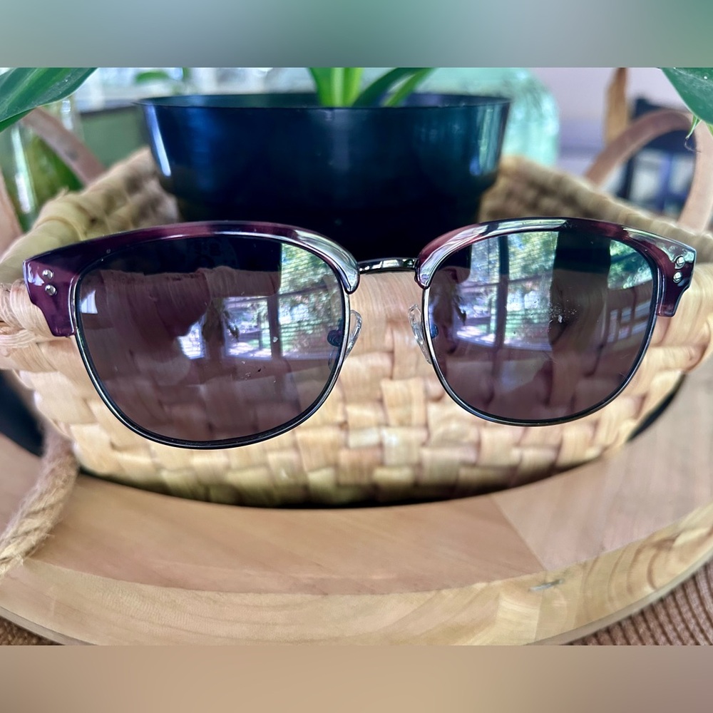Foster Grant Bifocal +2 Sunglasses